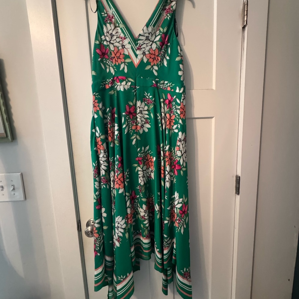Vince Camuto Emerald Floral High Low Dress
